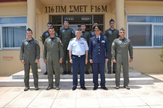 Ο Α/ΓΕΑ στην 116 Πτέρυγα Μάχης – Έδωσε κατευθυντήριες οδηγίες (Εικόνες)